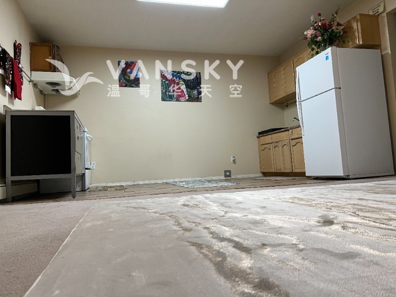 251101150002_livingroom - 01.JPG